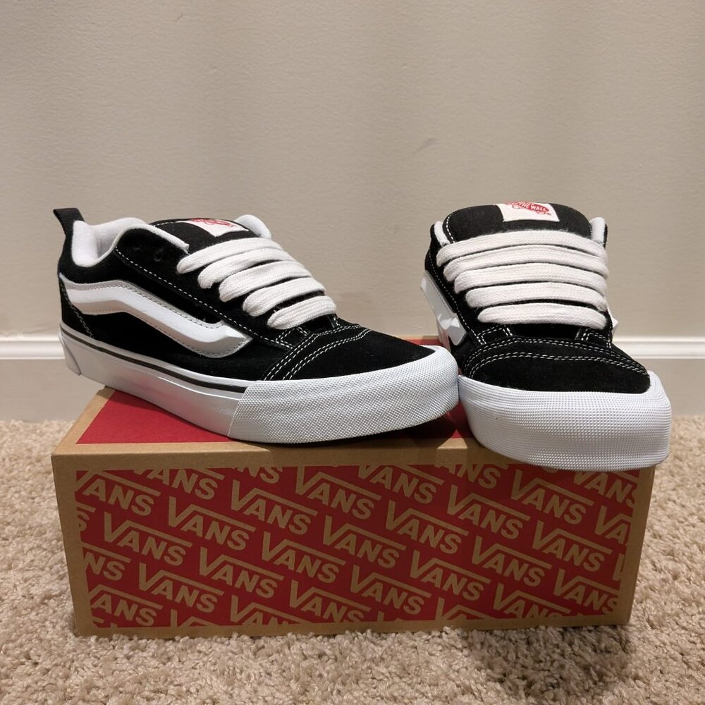 Vans Knu Skool Skate Shoes